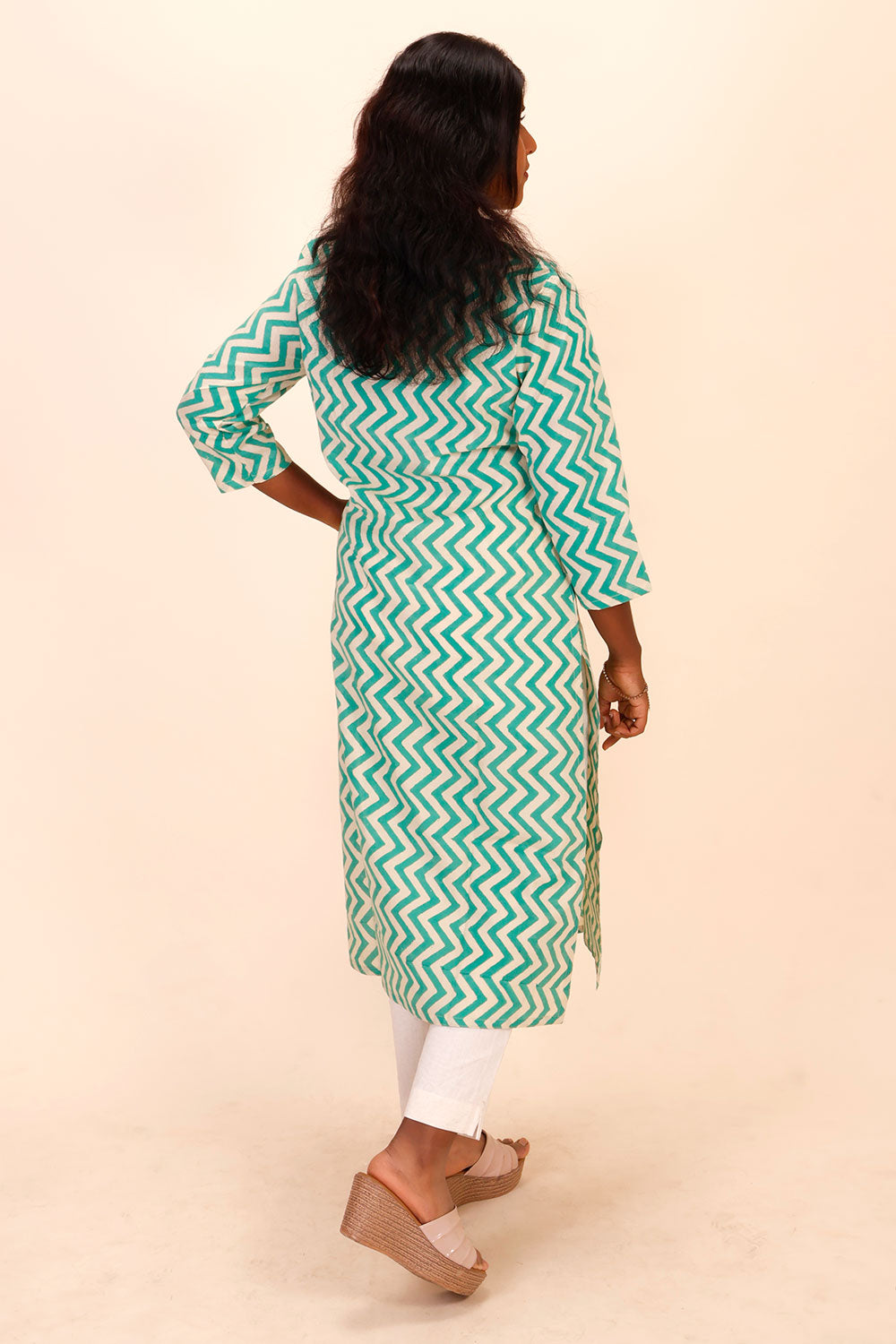 Green Hand Block Printed Cotton Kurta 10071519