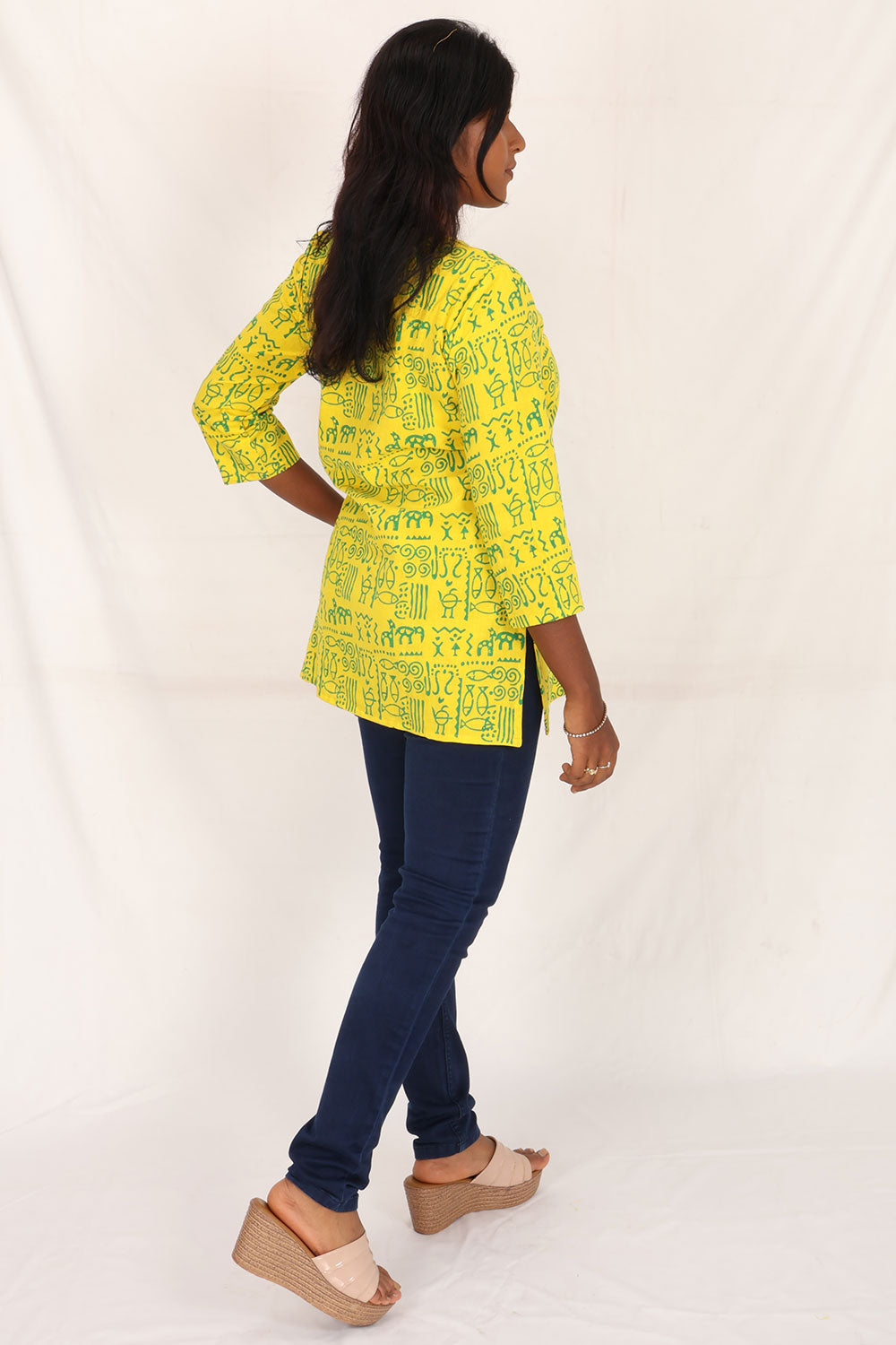 Yellow Gamthi Print Cotton Kurti 