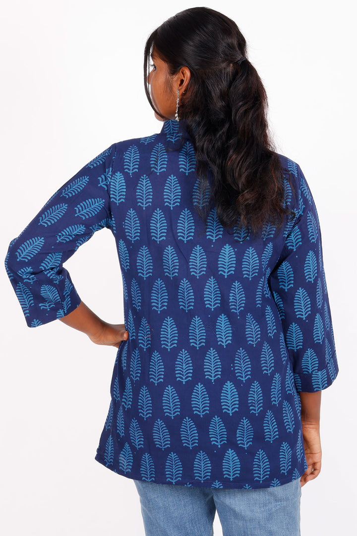 Blue Gamthi Print Cotton Kurti 10071559