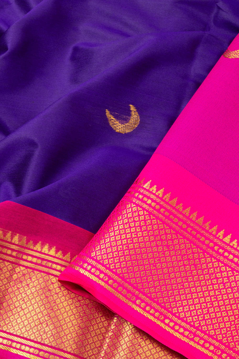 Purple Handloom Chandrakon Paithani Silk Saree 10073628