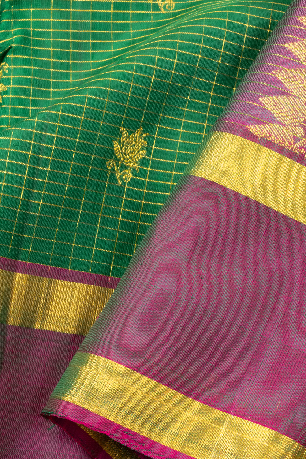 Green Zari Checks Kanjivaram Silk Saree 10070672