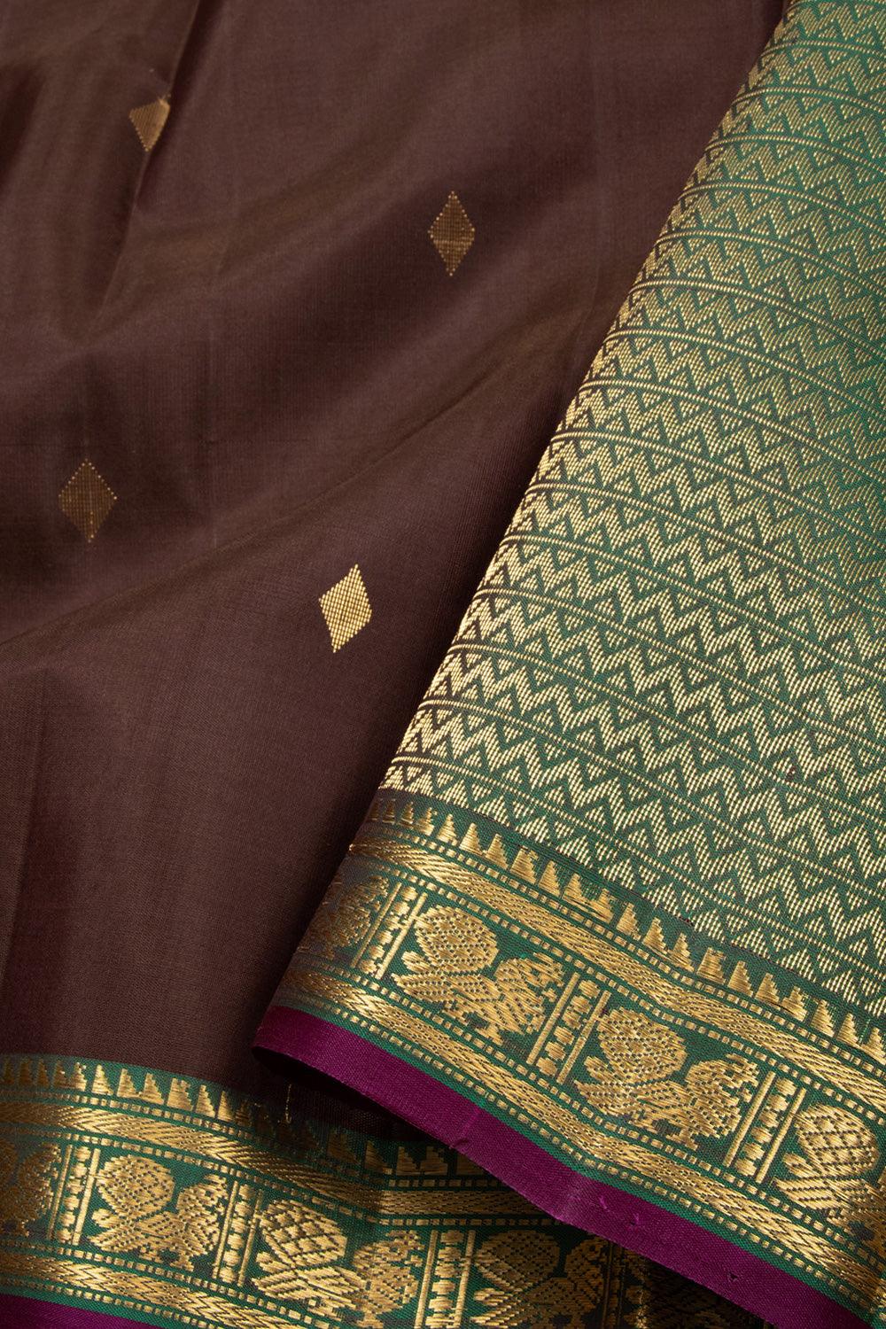 Brown Handloom Kanjivaram Pure Silk Saree 10072836