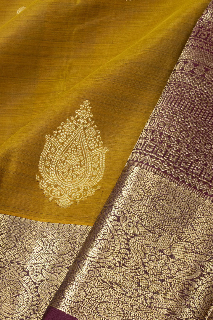 Brown Handloom Kanjivaram Pure Silk Saree 10073806