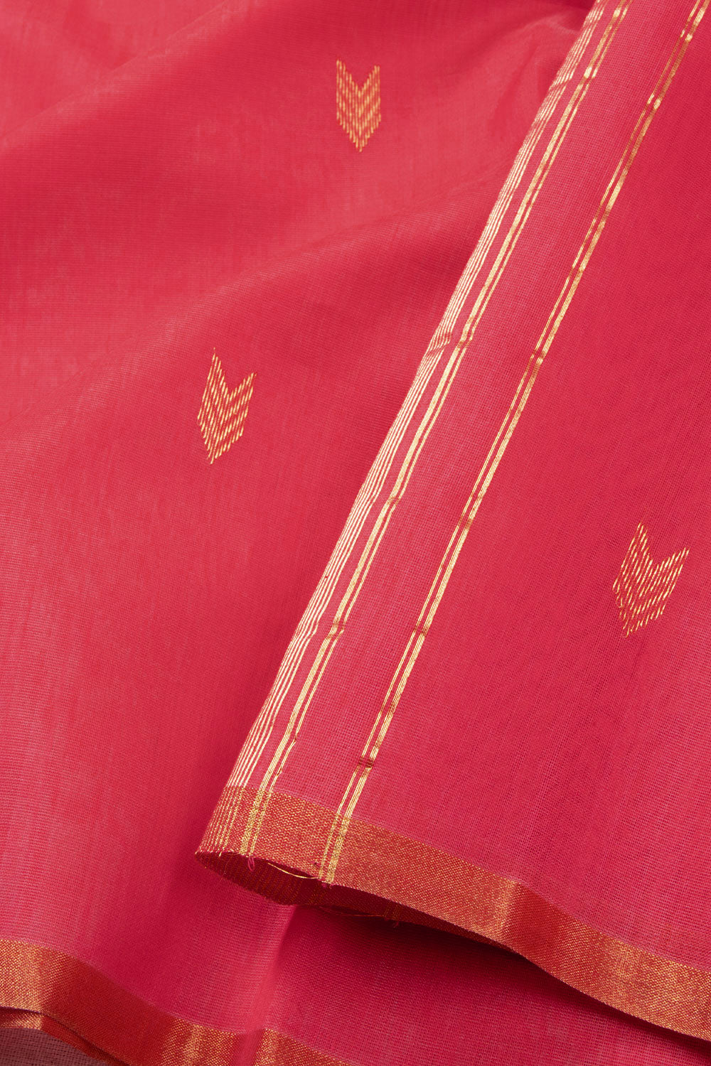 Peach Handloom Maheshwari Silk Cotton Saree 10073130