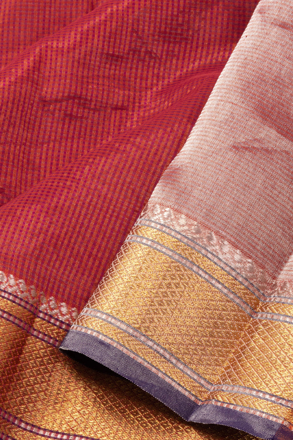 Red Handloom Maheshwari Silk Cotton Saree 10073138