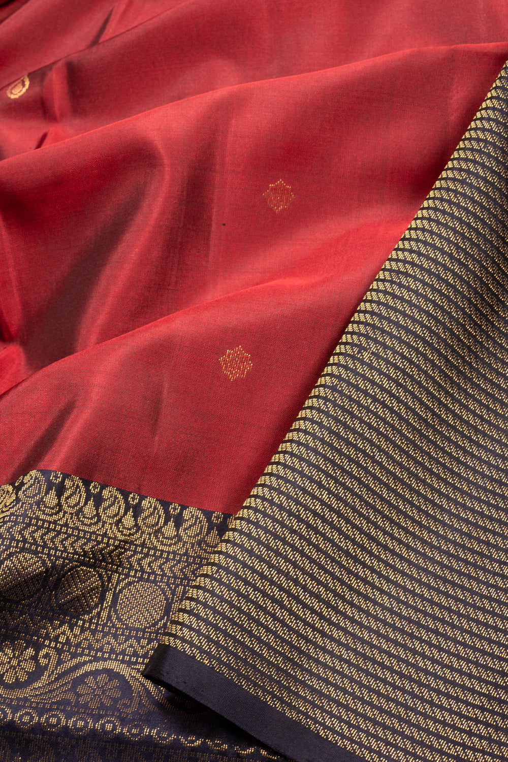 Maroon Handloom Kanjivaram Soft Silk Saree 10072765