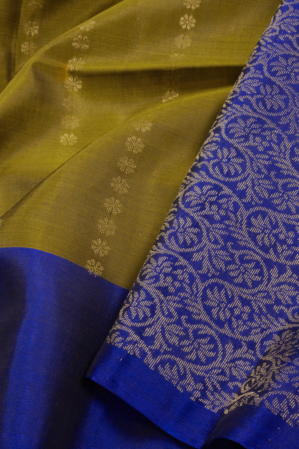 Blue Handloom Kanjivaram Soft Silk Saree 10072766