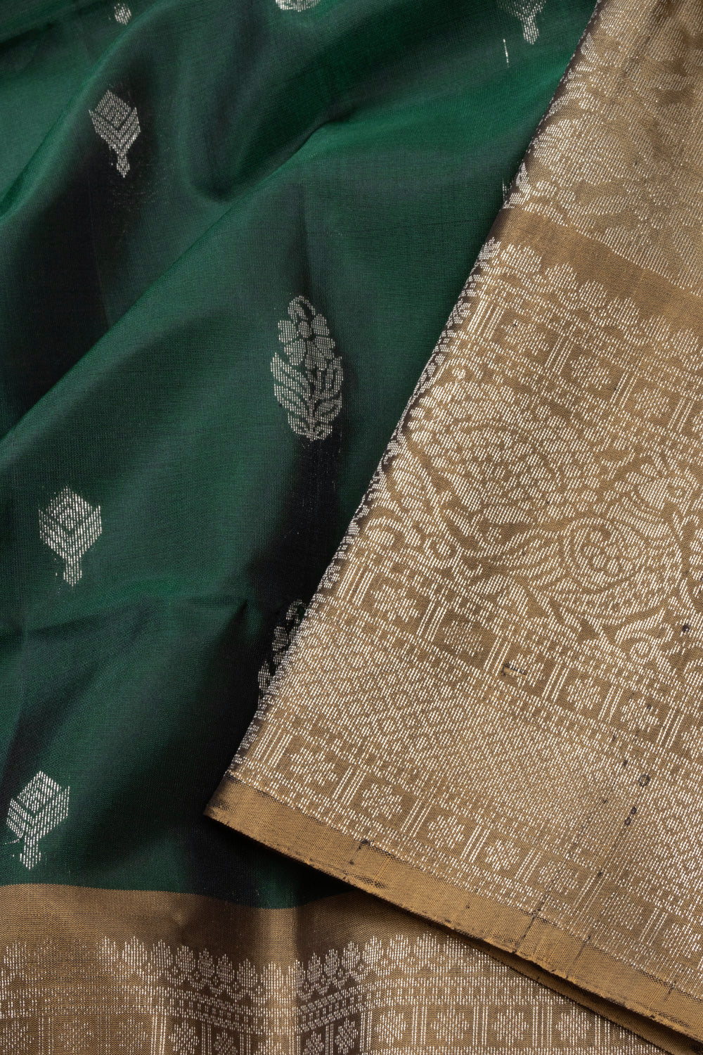 Green Handloom Kanjivaram Soft Silk Saree 10072779