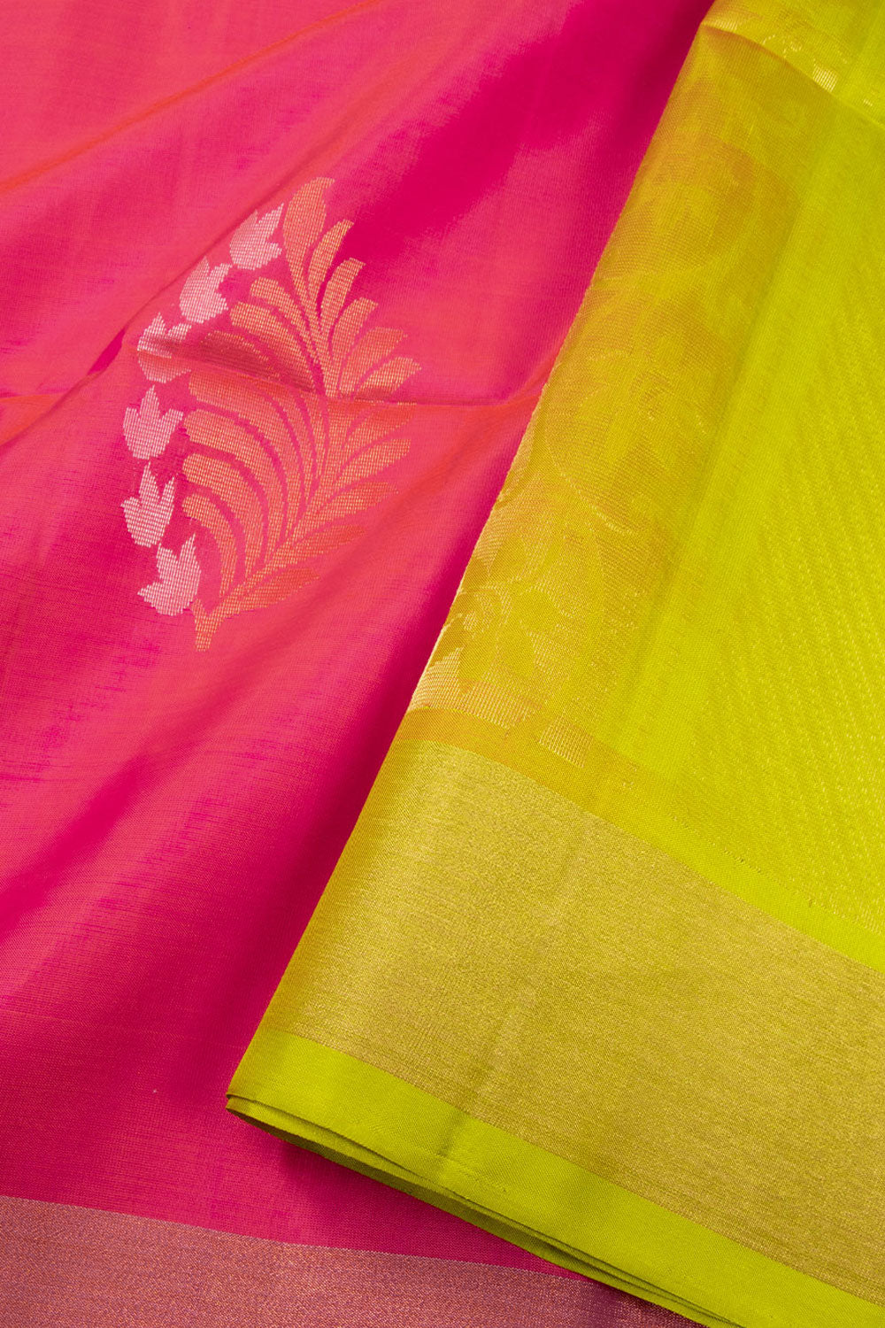 Pink Handloom Kanjivaram Soft Silk Saree 10073921