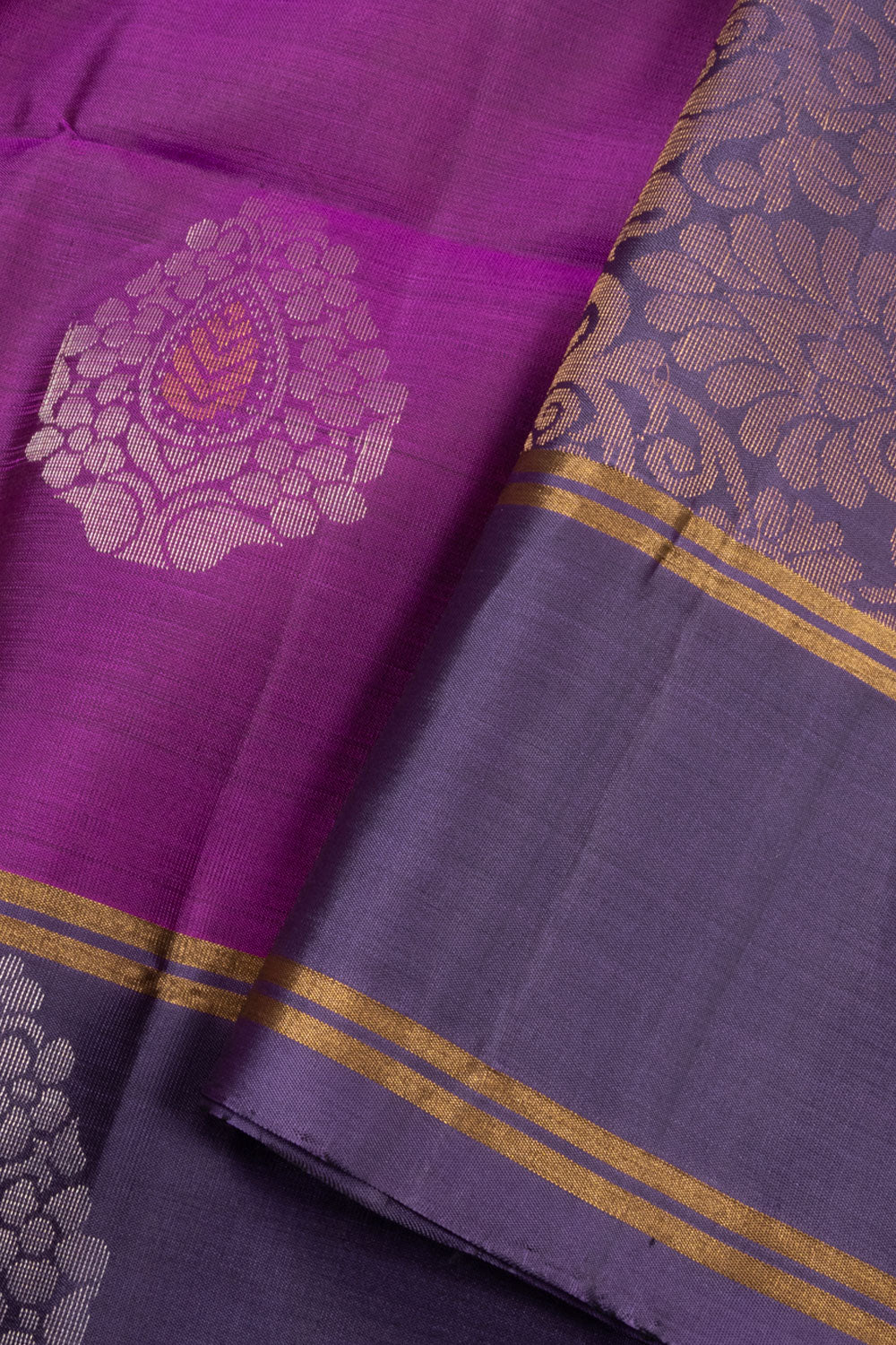 Purple Handloom Kanjivaram Soft Silk Saree 10073934