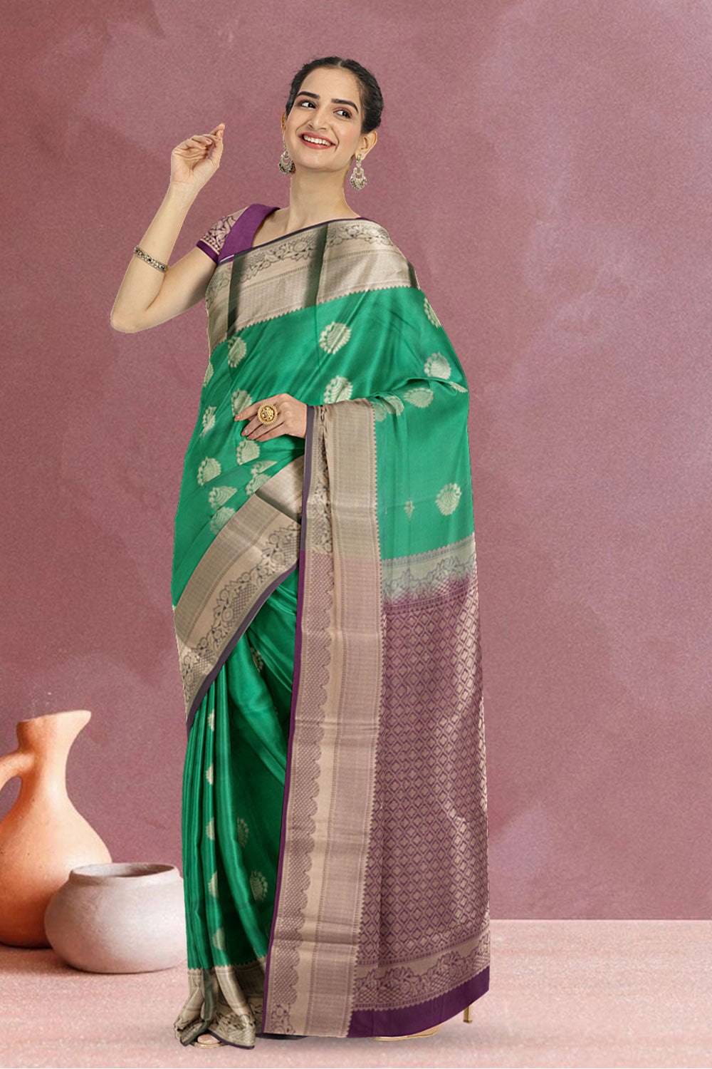 Green Handloom Kanjivaram Silk Saree 10073823