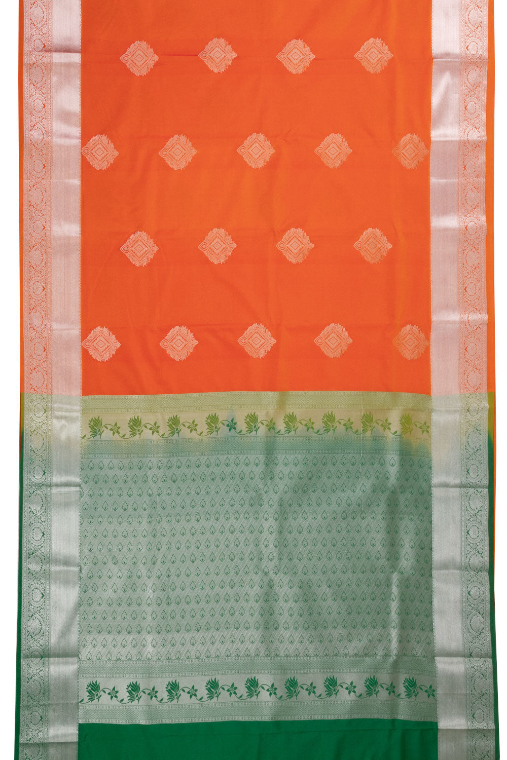 Orange Kanjivaram Silk Saree with Contrast Pallu 10073863