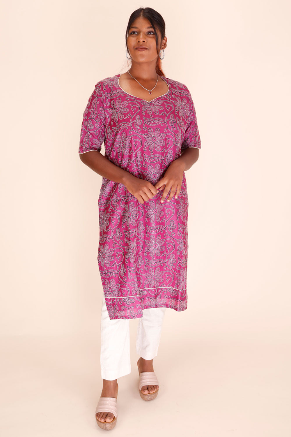  Pink Kantha Embroidered Tussar Silk Kurta 10064093