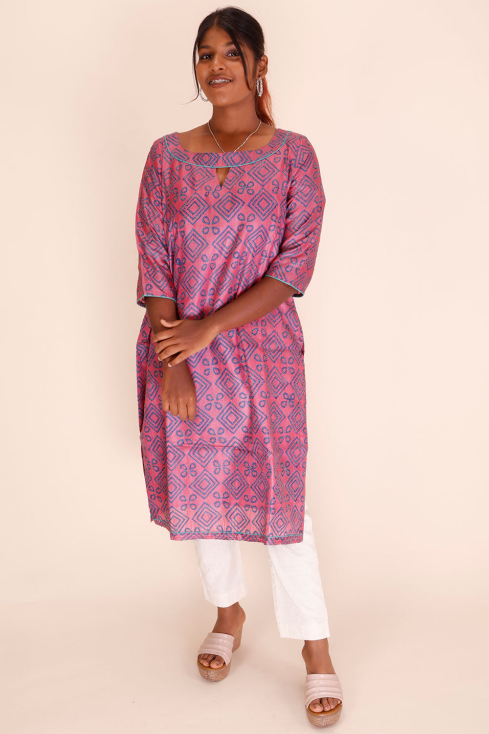 Pink Kantha Embroidered Tussar Silk Kurta 10064094