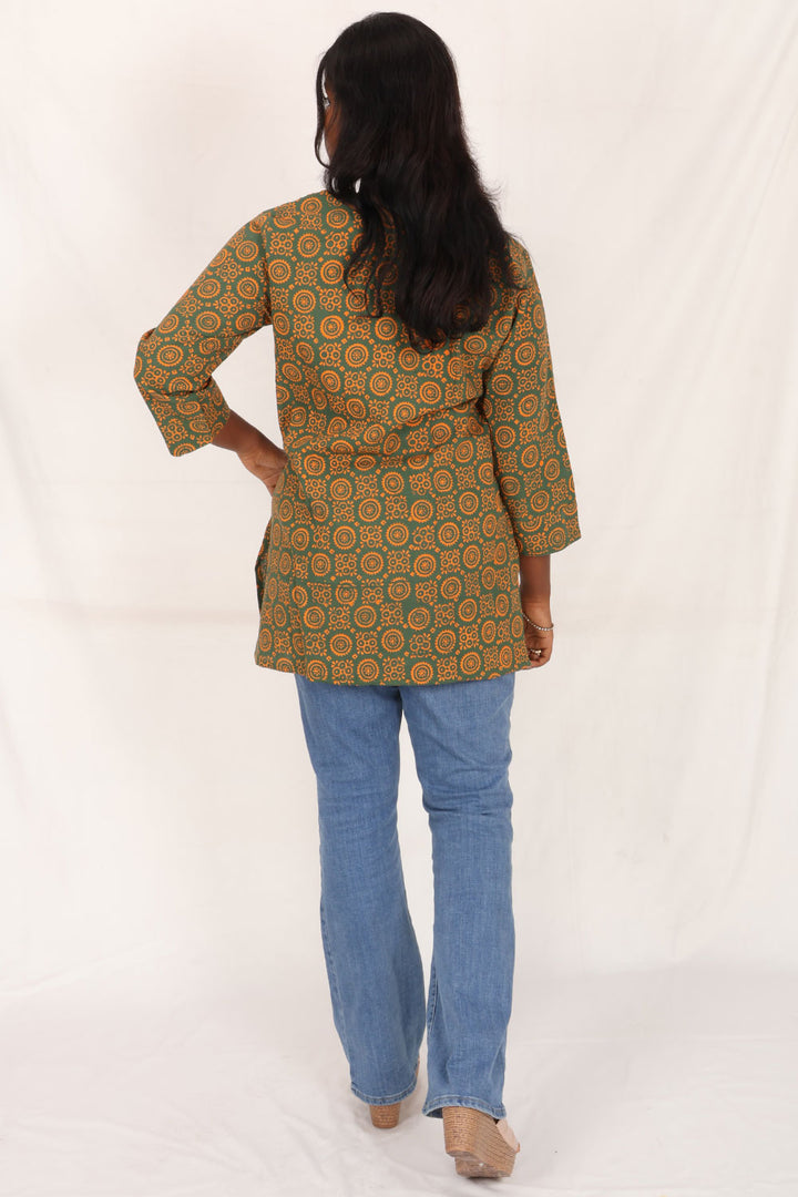 Green Gamthi Print Cotton Kurti