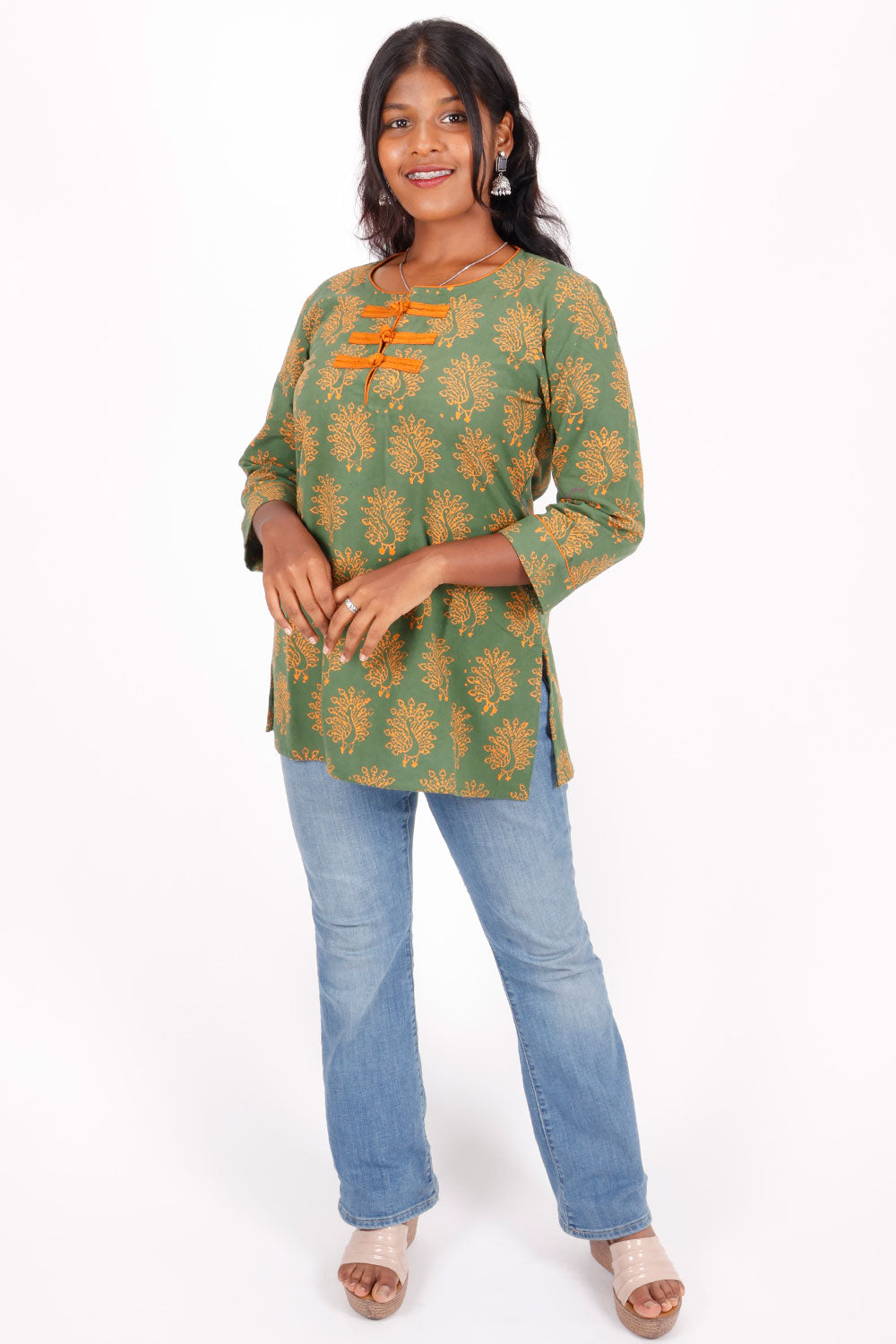 Green Gamthi Print Cotton Kurti 