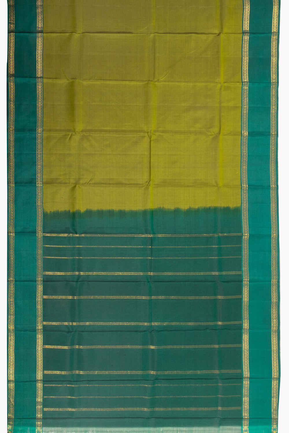 Green Handloom Pure Silk Kanjivaram Saree 10072816