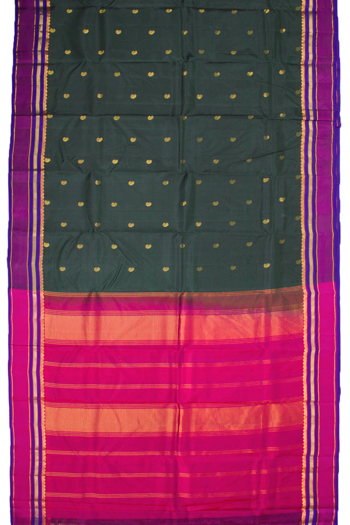 Green Handloom Kanchipuram Pure Silk Saree 10072854