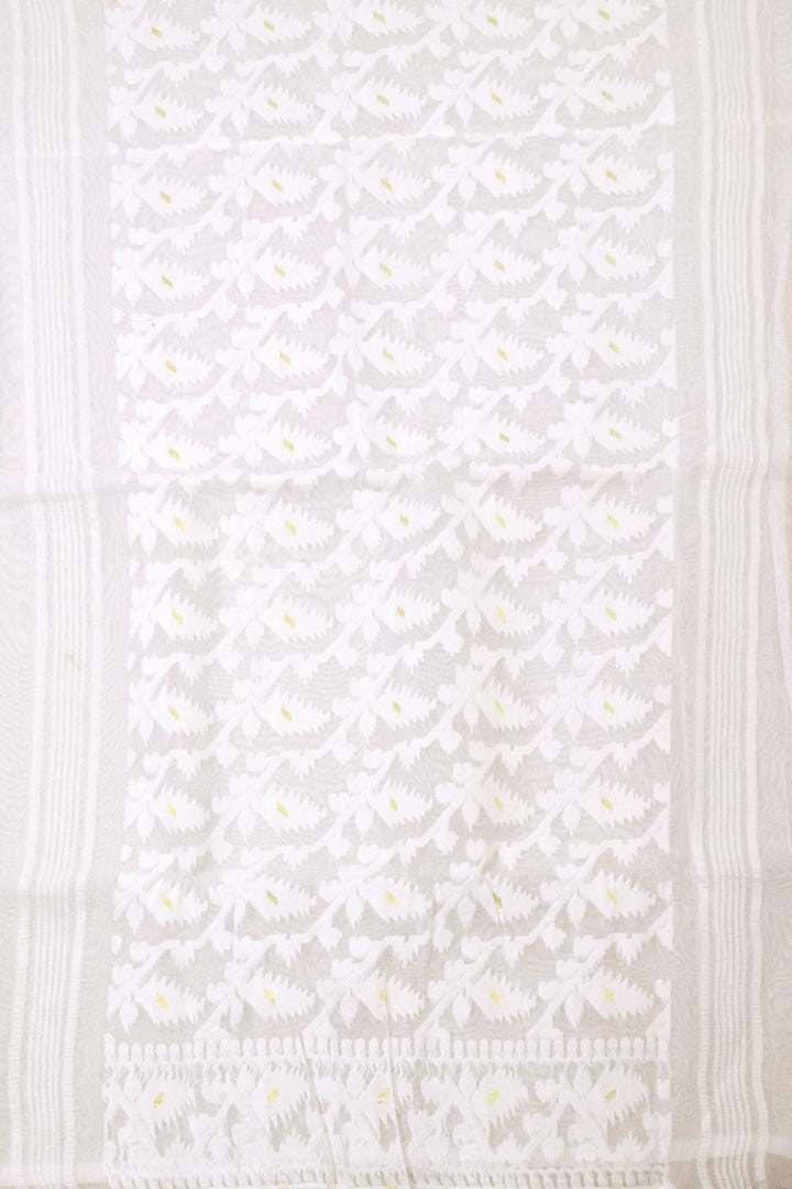 White Handloom Jamdani Style Jamdani Cotton Saree 10064015