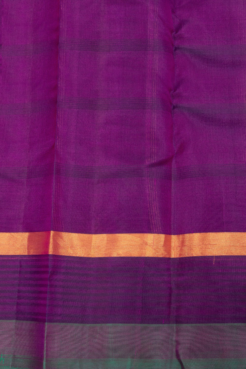 Magenta Handloom Pure Silk Kanjivaram Saree 10071957