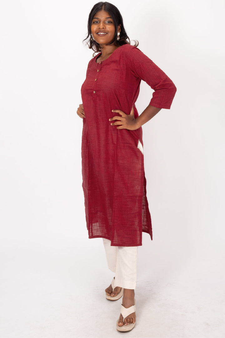 Maroon Handcrafted Slub Cotton Kurta 10073257