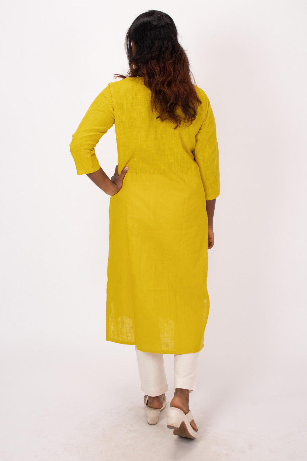 Yellow Handcrafted Slub Cotton Kurta 10073157