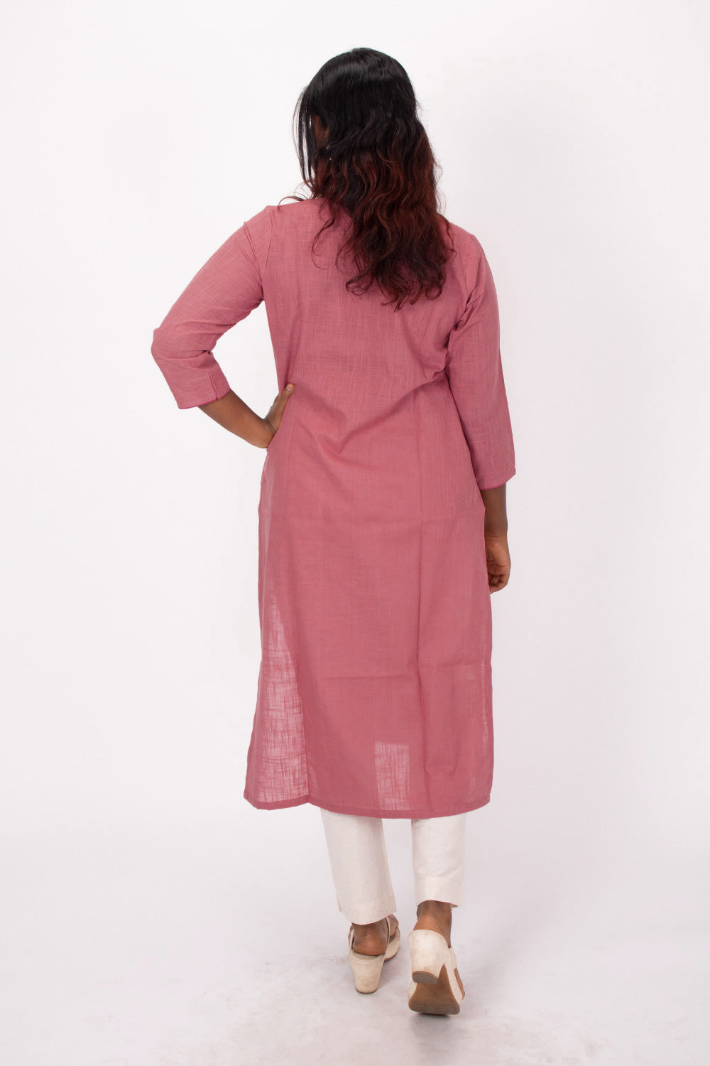 Mauve Handcrafted Slub Cotton Kurta 10073256