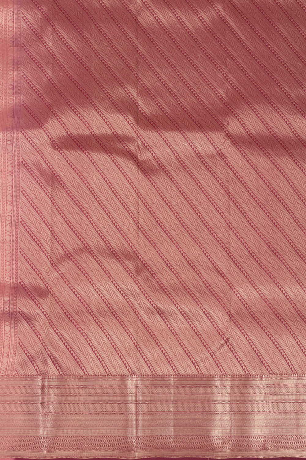 Pink Handloom Kanjivaram Silk Saree 10073839