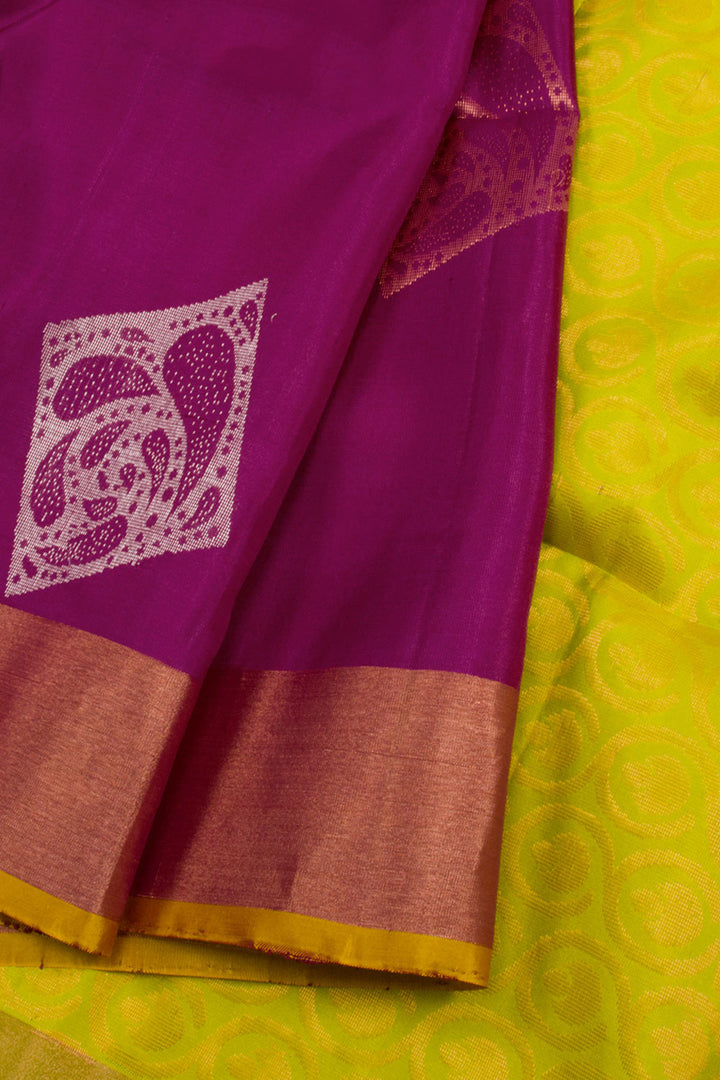 Tyrian Purple Handloom Kanjivaram Soft Silk Saree 10062450