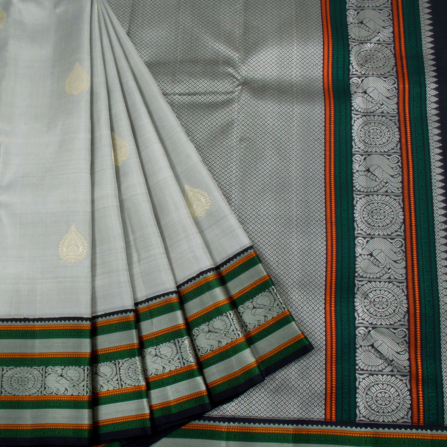 Buy Handloom Pure Kanchipuram Silk Cotton Saree at Rs.5800/Piece in madurai  offer by RSR Silks