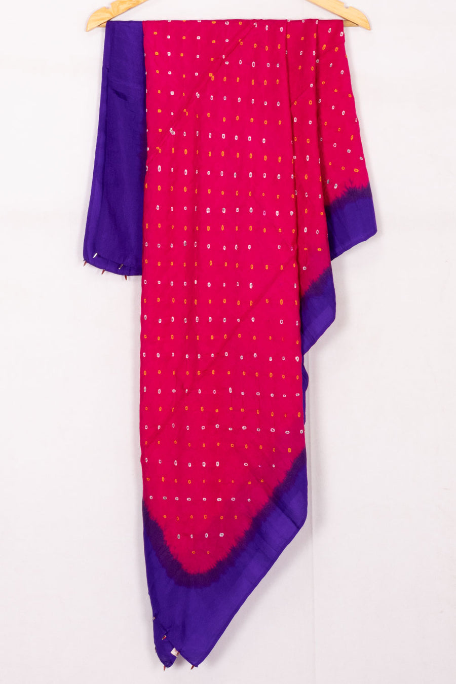 Pink Bandhani Mulberry Silk Dupatta 10072135