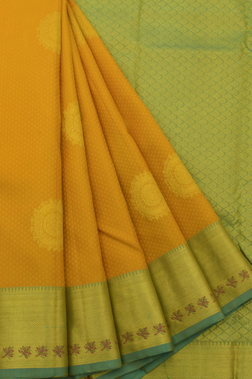 Handloom Pure Silk Jacquard Kanjivaram Saree 10057790 – Avishya.com