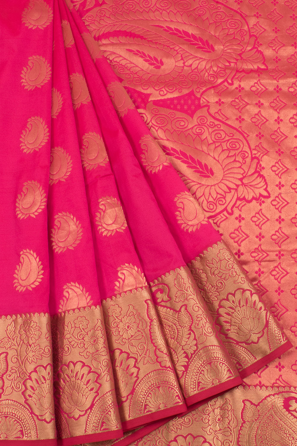 Salem Soft Silk Saree with Paisley Motifs and Floral Border