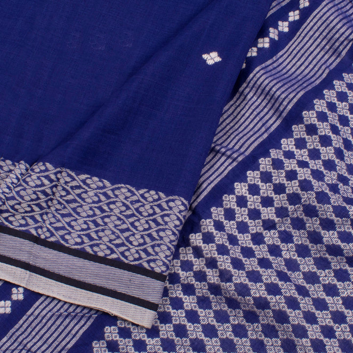 Handloom Bengal Cotton Saree with Floral Motifs 