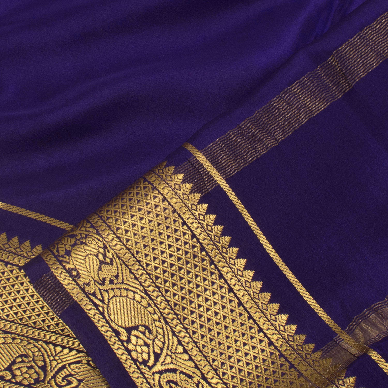 Mysore Crepe Silk Saree 10055702 – Avishya.com