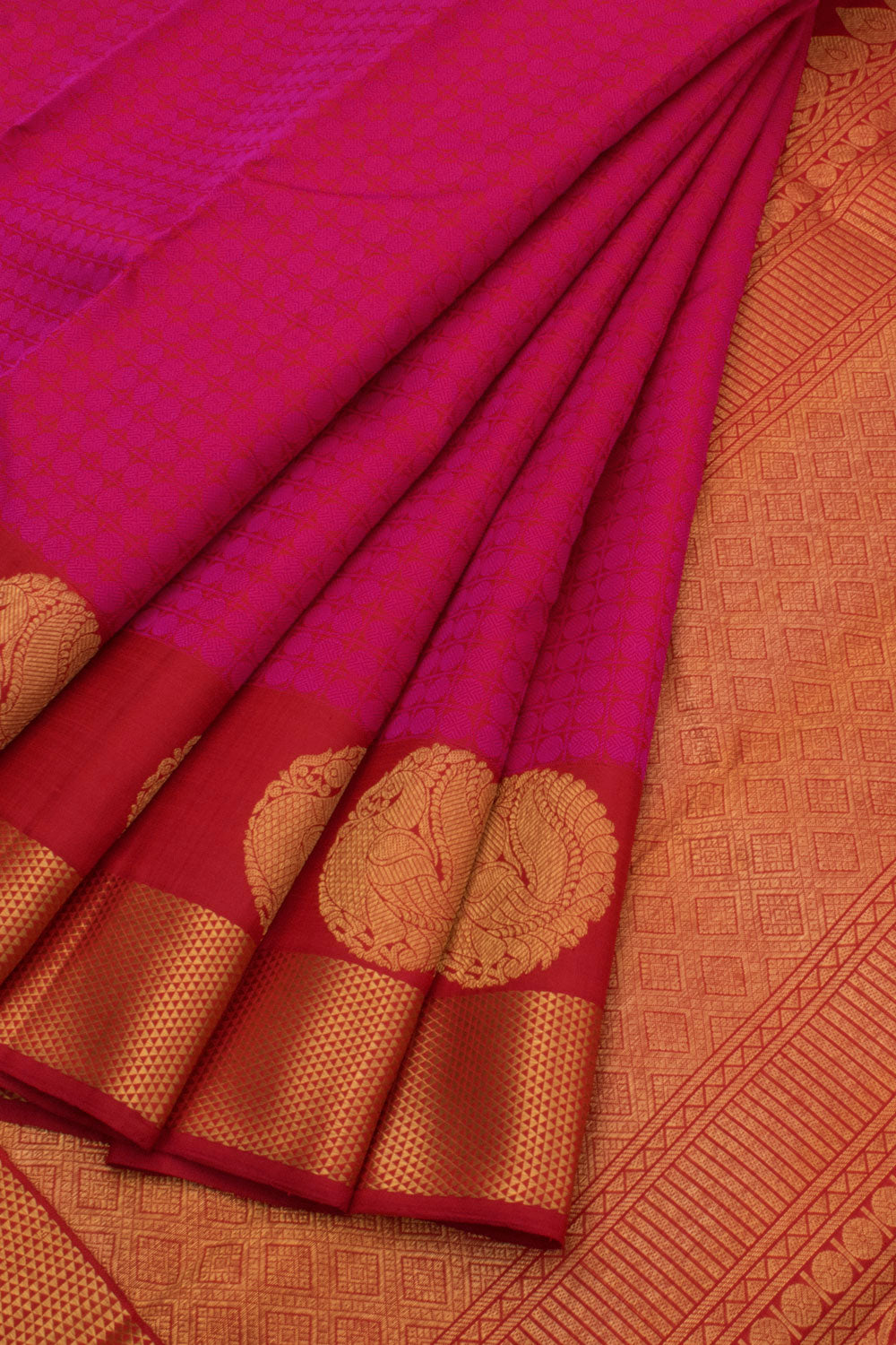 Handloom Pure Zari Jacquard Kanjivaram Silk Saree 10057660