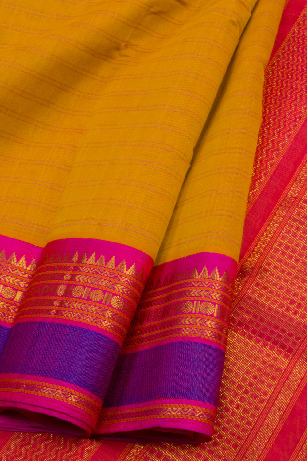 Semi soft silk saree – www.vannamayil.com