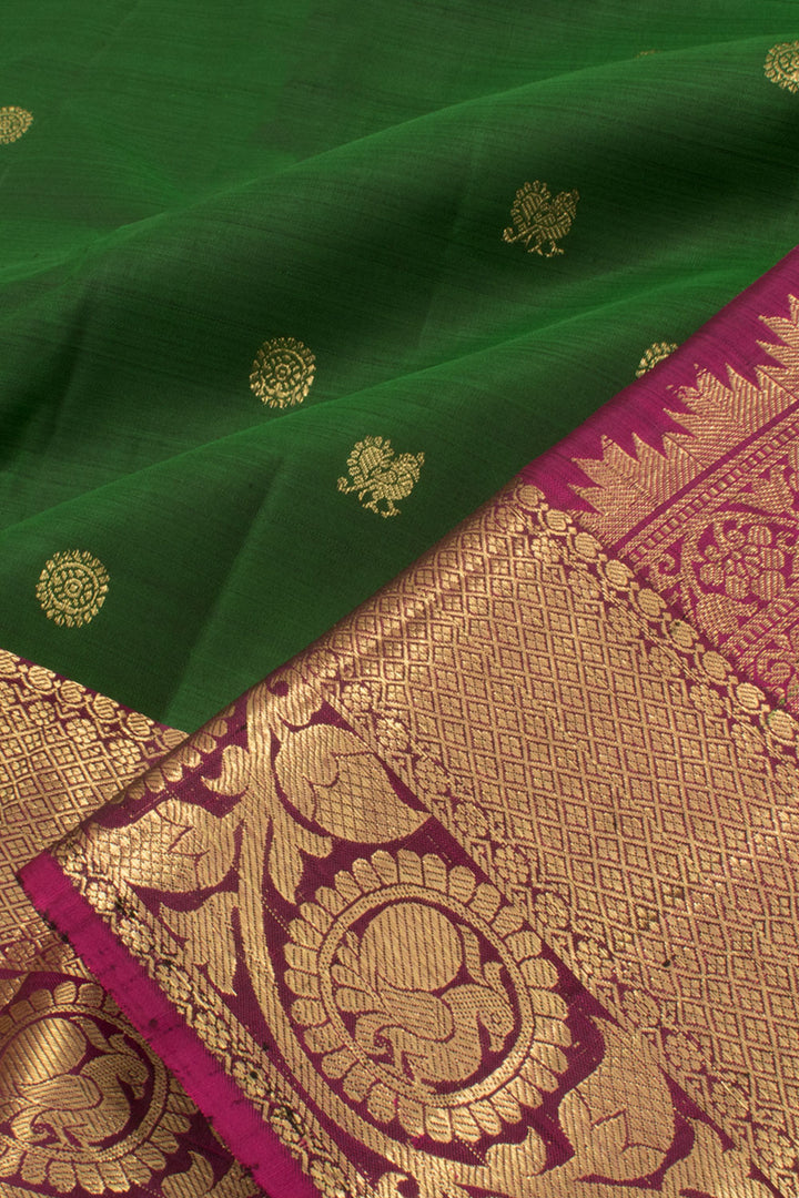 Handloom Pure Zari Kanjivaram Silk Saree 10058352