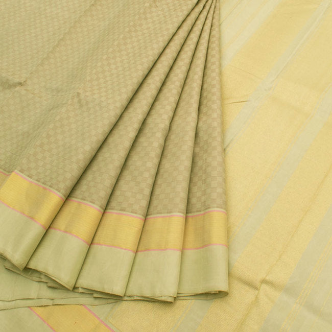 Kanjivaram Pure Zari Silk Saree 10052156